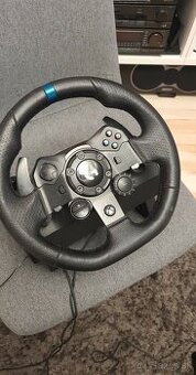 Logitech volant G923 Racing Wheel Xbox One a PC