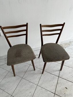 Predám 2 stoličky cena za obe 5 eur