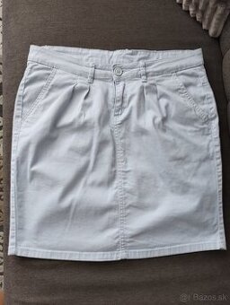 Predám svetlomodrú sukňu
