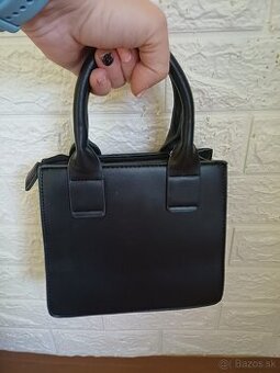 Čierna kožená kabelka-NOVÁ