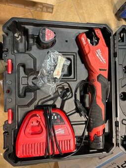 MILWAUKEE M12™ RAPTOR™ Rezačka na nerez potrubia