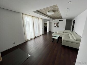 Prenájom 4-izbové bytu na Kramároch