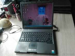 Libra notebook Intel Pentium M. Windows XP.