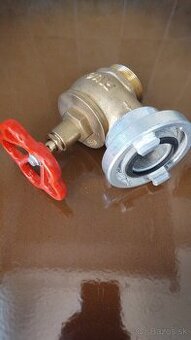 Nástenný hydrant Ms C52 (Ventil 2'', PN25) - so spojkou Al