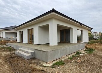 Posledný voľný RD - V. ĎUR- Rohožnica.