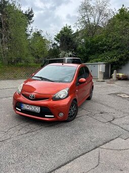 Predám auto TOYOTA AYGO