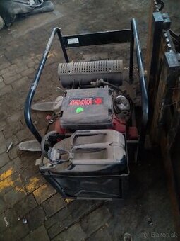 Zanovna centrála výkon 13 kw zn.honda