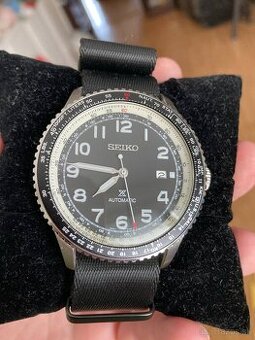 Seiko Prospex SRPB57K1 SkyAviator,