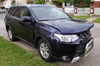 Mitsubishi Outlander 2,2 Di-D 110kW Automat 4x4 2015 Ťažné