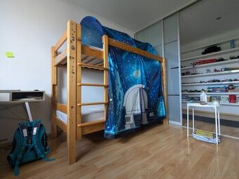 Dvojposchodová posteľ s baldachýnom IKEA Drevená dvojposchod