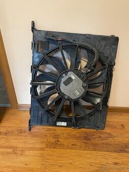BMW G11,G12, ventilátor chladič 8619625