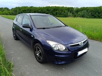 Hyundai I30, 1.4 benzín, r.2010, dobrý stav