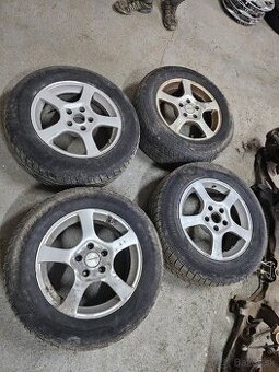 Predám elektróny 5x114.3 215/65 R16 zimne