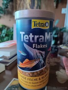 Vločkové krmivo TETRA,JBL + dekoračný Biely Piesok