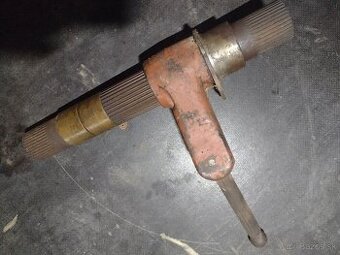 Hriadeľ hydrauliky paka a ojnica