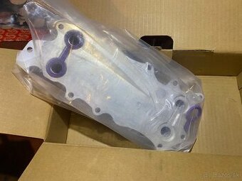 Chladic motoroveho oleja