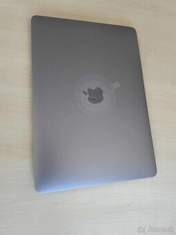 MacBook Pro 13  M2