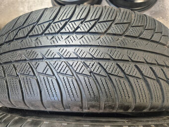 205/60 r16 zimné 4 ks BRIDGESTONE dezén 6,6 - 5,9 mm