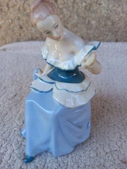 dáma so zrkadlom ,royal dux