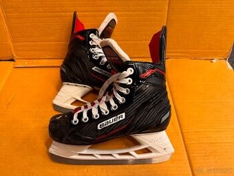 BRUSLE  BAUER BAUER VAPOR NSX  vel. 37,5/4 R