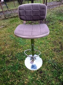 Predám typ barovej stoličky - 1