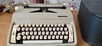 Písací stroj