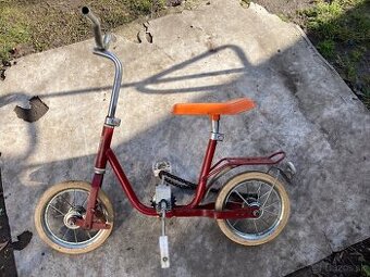 Starý detský bicykel TDV