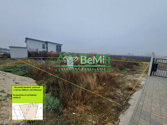 Stavebný pozemok - 688m2, Mostová ID 012-14-EVBA