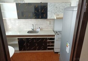 PREDAJ-3izbový byt v pôvodnom stave - Humenné