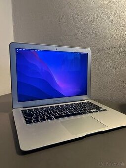 Apple MacBook Air 13” (Early 2015)
