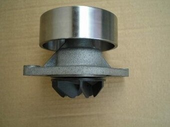 Vodná pumpa na New Holland, Cummins