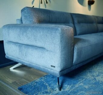 Predám taliansku prémiovú sedačku, nákup cca 8300€