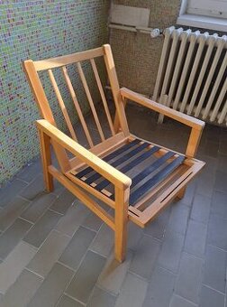 dřevěné židle/křesla