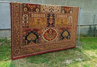 perzský orientálny Koberec