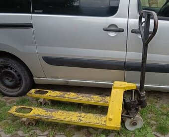 paletovy vozik 2 t