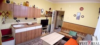 Na predaj rodinný dom s garážou, pozemok 1281m2 Dolná Krupá
