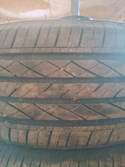 255/65/17 110H letne