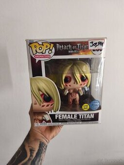 Predám figurku female titan attack on titan - 1