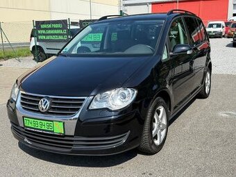 ►VW TOURAN 1,6 MPI UNITED - 75 kW, 7 MÍST, PARK. SENZORY◄