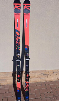 lyže ROSSIGNOL HERO GS 182