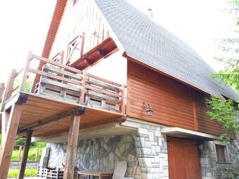 DRAŽBA-Rekreačná chata súp. č. 1301 v obci Pribylina