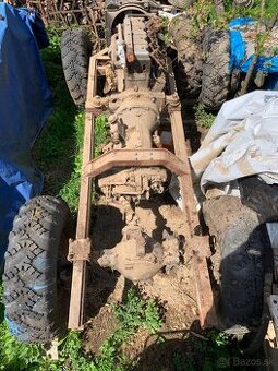 Doma robený traktor