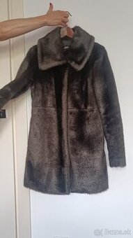 Umelý kožuch- výborný stav