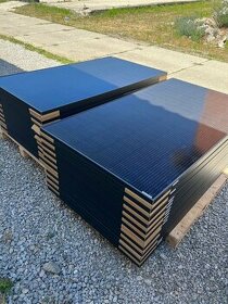 Fotovoltaicke paneli top znacky JINKO SOLAR 380W full black