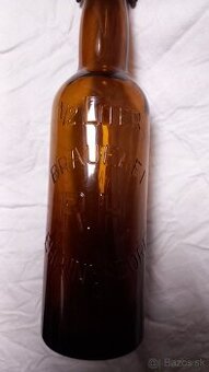 Starožitná pivová fľaša