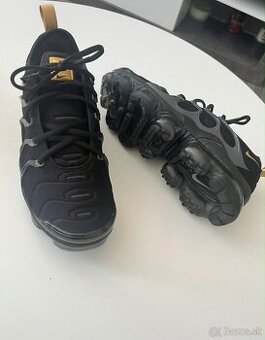 Nike air vapormax plus