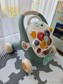 Chodítko a kočárek