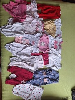 Balik pre babatko 0-6mesiacov + topanky cca 55 ks