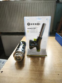 Predám horák na kartuse s piezoelektrickym zapaľovačom