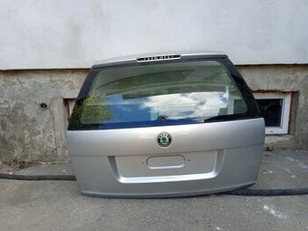 Predam Zadné, piate dvere na Škoda Octavia 2